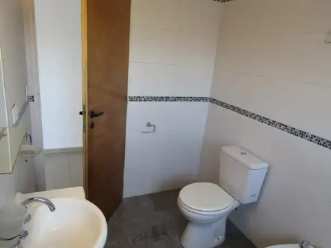 Departamento en Alquiler en Monte Grande, $ 620.000