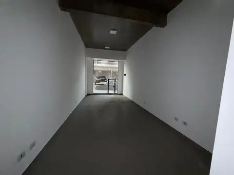 Local en venta de 28,35mts2 con excelente ubicación  - Wilde