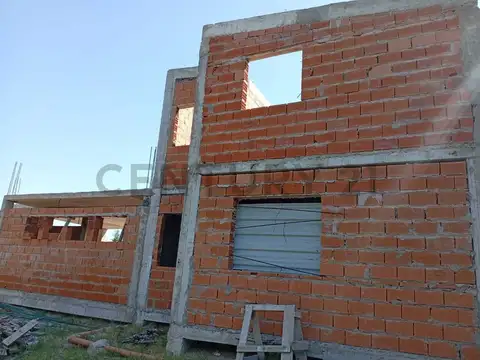 Lote Golf 1 Costa Esmeralda, planos aprobados, hormigon, pileta