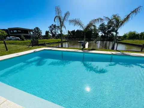 Departamento en Venta con 2 cocheras