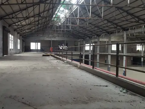 Galpon en Alquiler en Boca, $ 0