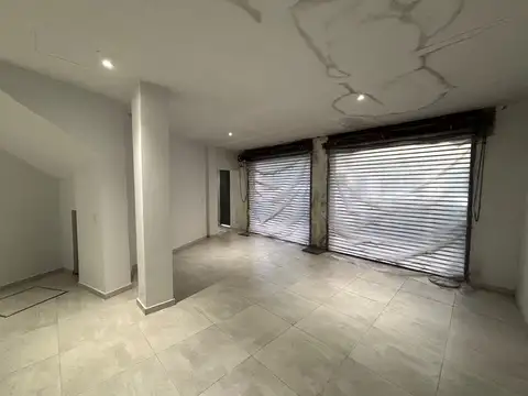 Local en Venta en Villa Crespo, USD 390.000