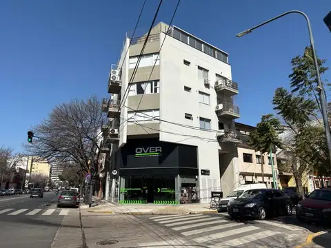 DEPTO 2 AMBIENTES FRENTE BALCON PARQUE CHAS CABA