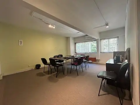 Oficina en Venta en Tribunales, USD 360.000