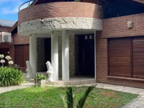 Casa en Venta en Grosellar, USD 248.000