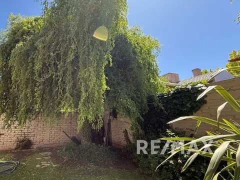 CASA EN VENTA BARRIO MANZANAR CIPOLLETTI