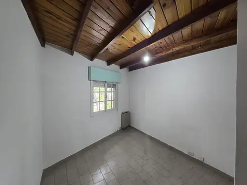 Depto Tipo Casa en Venta 40 años