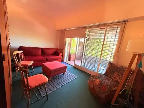 Depto Tipo Casa en Venta con 1 cocheras