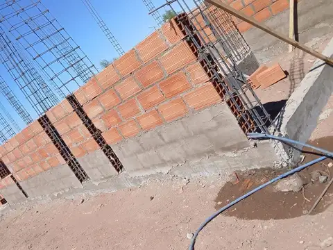 Juan José Castelli S/N 100