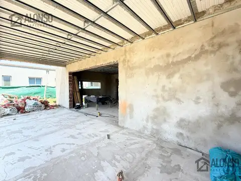 Casa 4 ambientes con 3 baños