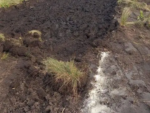 Terreno en Venta 26  mts Fondo