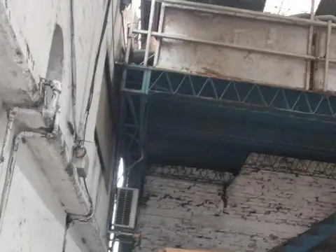 Galpon en Venta 36  mts Frente