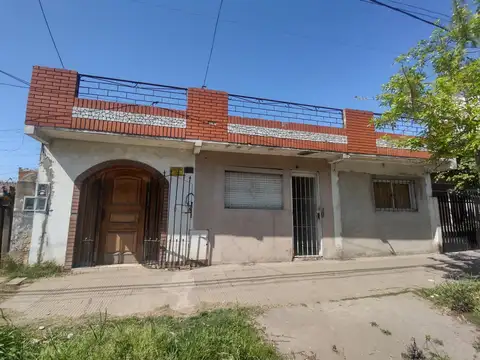 Casa en venta en G. de Laferrere