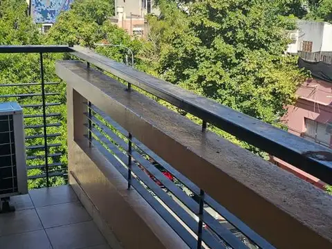 Departamento de 2 ambientes al frente