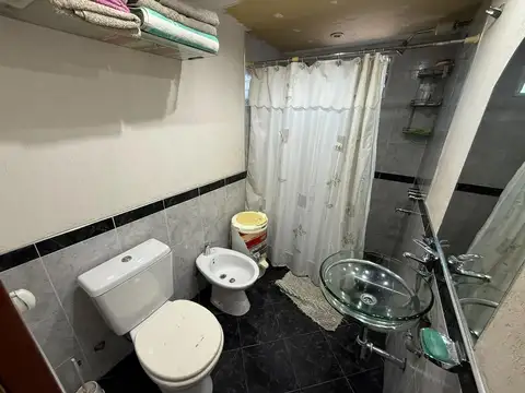 Depto Tipo Casa en Venta en Villa Luzuriaga, USD 75.000