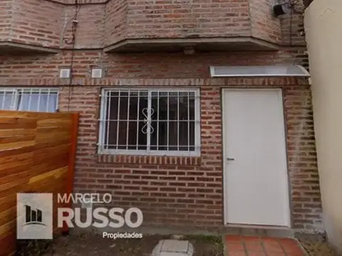 Maestra Salinas 4571