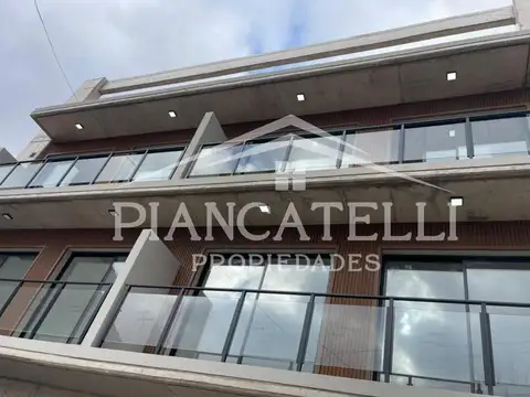 Departamento en venta, 2 ambientes en Ramos Mejia