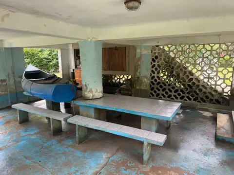 Casa en venta sobre el Rio Sarmiento Delta