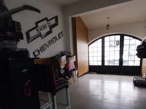 CASA EN ESQUINA 3 DORMITORIOS, ABEL AMAYA