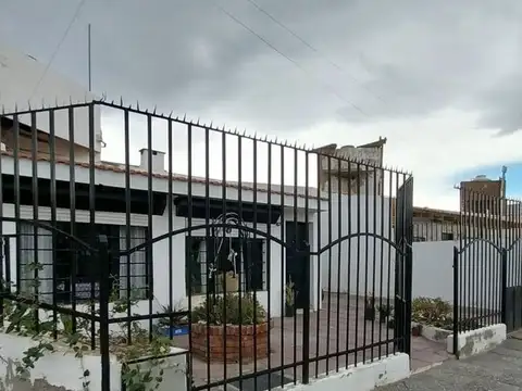 CASA EN ESQUINA 3 DORMITORIOS, ABEL AMAYA