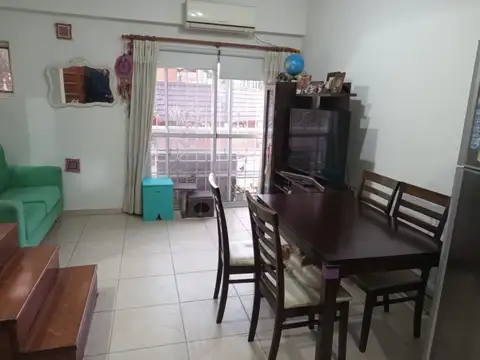 Depto Tipo Casa 3 ambientes con 1 baño