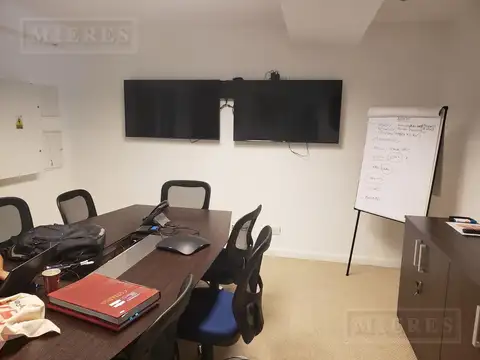 FONDO DE LA LEGUA, AV. 1044 1°Piso  Contra Frente