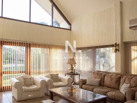 Casa en Alquiler Temporal en Lugano, USD 0