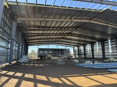 Galpon en Alquiler 50  mts Fondo