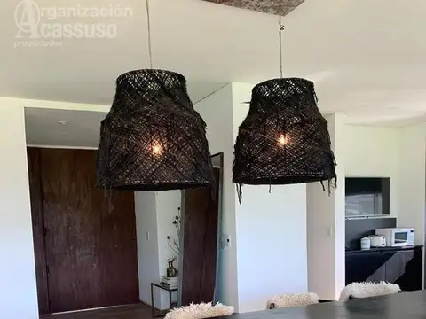 Lagoon Pilar - R. Caamaño 1106