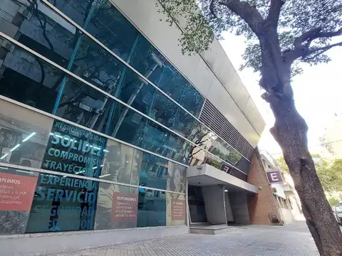 ALQUILER LOCAL DOBLE ALTURA CENTRO ROSARIO