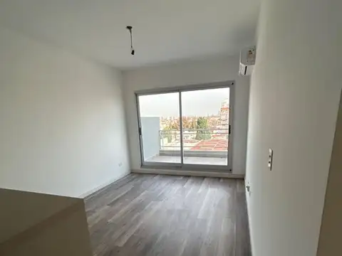 Departamento en Alquiler en Velez Sarsfield, $ 650.000