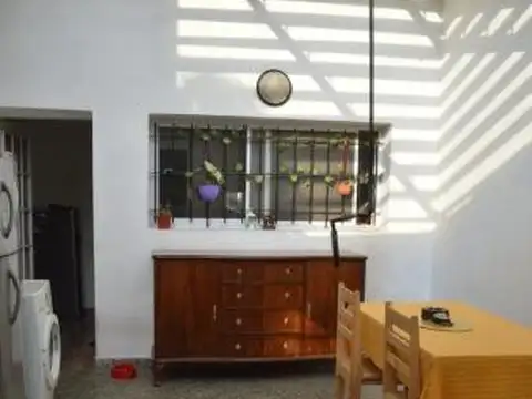 Depto Tipo Casa 7 ambientes con 2 baños