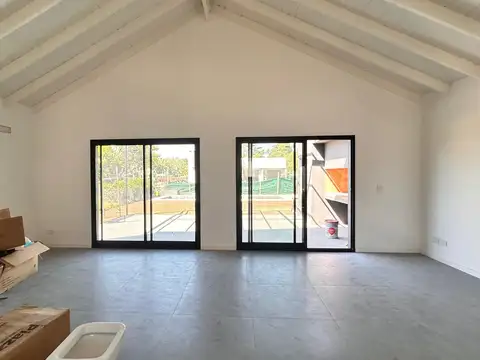 Casa en Venta en Manzanares, USD 198.000
