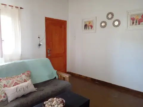 Casa en Venta en San Antonio De Areco, USD 165.000