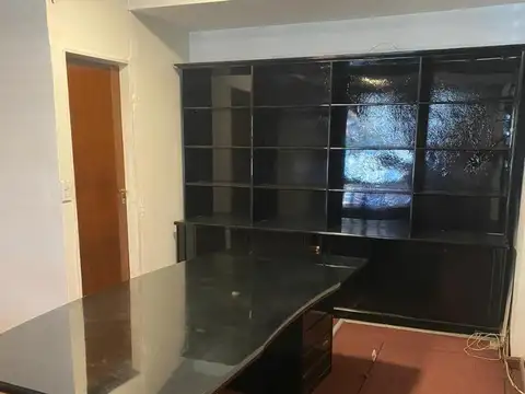 Oficina en Alquiler en Pilar, $ 280.000