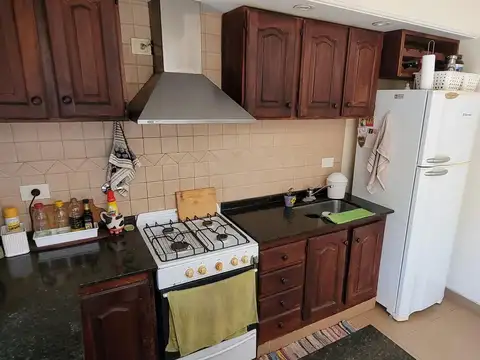 Depto Tipo Casa 5 ambientes con 2 baños