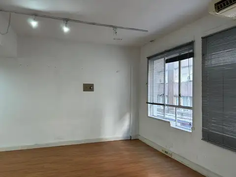 Oficina Planta Libre en Alquiler – 136 m² – Microcentro / Sarmiento al 600