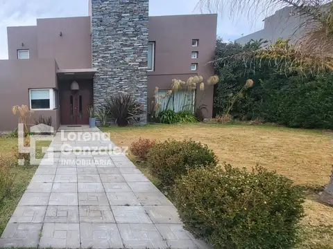 Haras Santa Maria, Casa en Venta