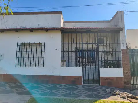 Inmueble con division de 3 unidades funcionales