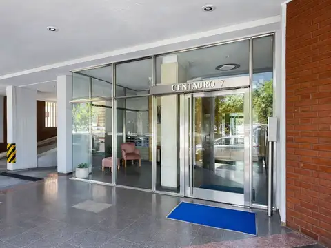  Departamento 4 dormitorios Ed.Centauro 7 – Rivadavia 1483