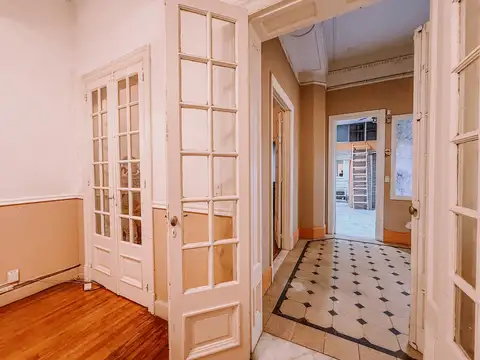 Depto Tipo Casa en Venta 50 años