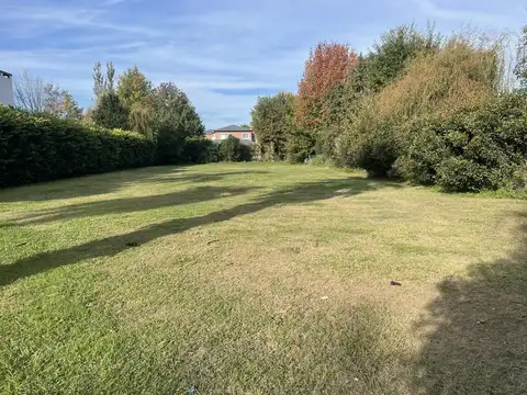 Terreno en Venta en Funes, USD 250.000