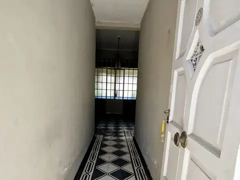 Venta Casa 4 ambientes en Moron
