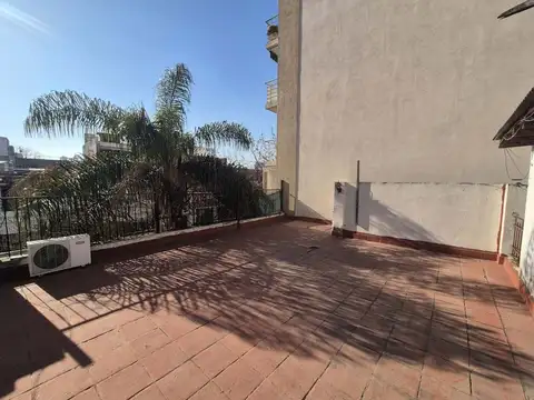 Venta PH 4 Ambientes Villa Gral. Mitre s/expensas