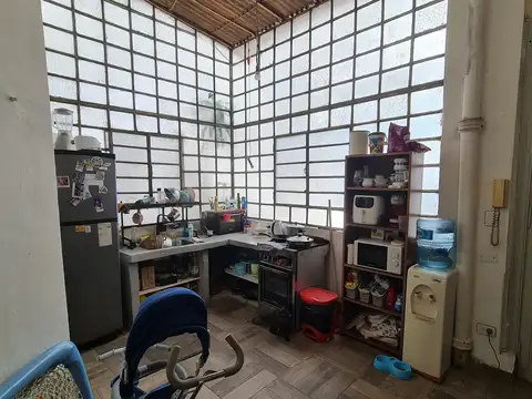 3 Amb, Ayacucho 322. Edificio De La Epoca, Dpto A Solo Media Cuadra De La Avenida Corrientes.