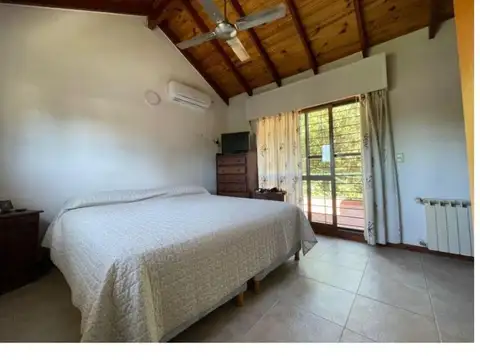 CASA EN VENTA PISCINA QUINCHO CASA DE HUÉSPEDES SAN EDUARDO FISHERTON