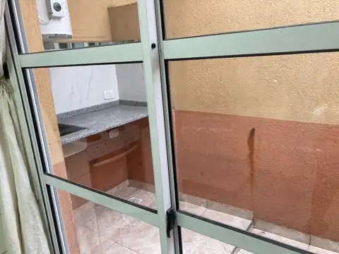 Departamento en Alquiler en Lomas del Mirador, $ 500.000