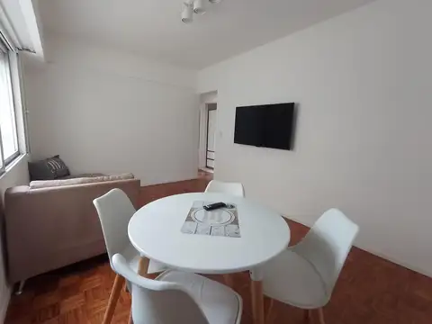 Av Corrientes  al 6100