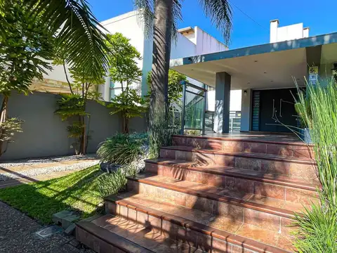 VENTA DE CHALET 6 AMBIENTES