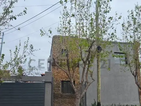 60 Granaderos , Piso 0